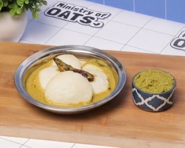Protein Idlis with Peanut Chutney